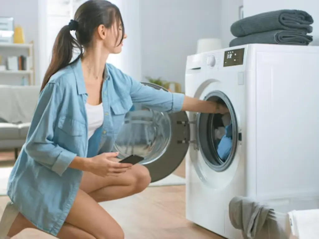 Cách vệ sinh lồng giặt Tub Clean trên máy giặt LG giá rẻ FB1209S6W giữ lồng máy sạch lâu dài