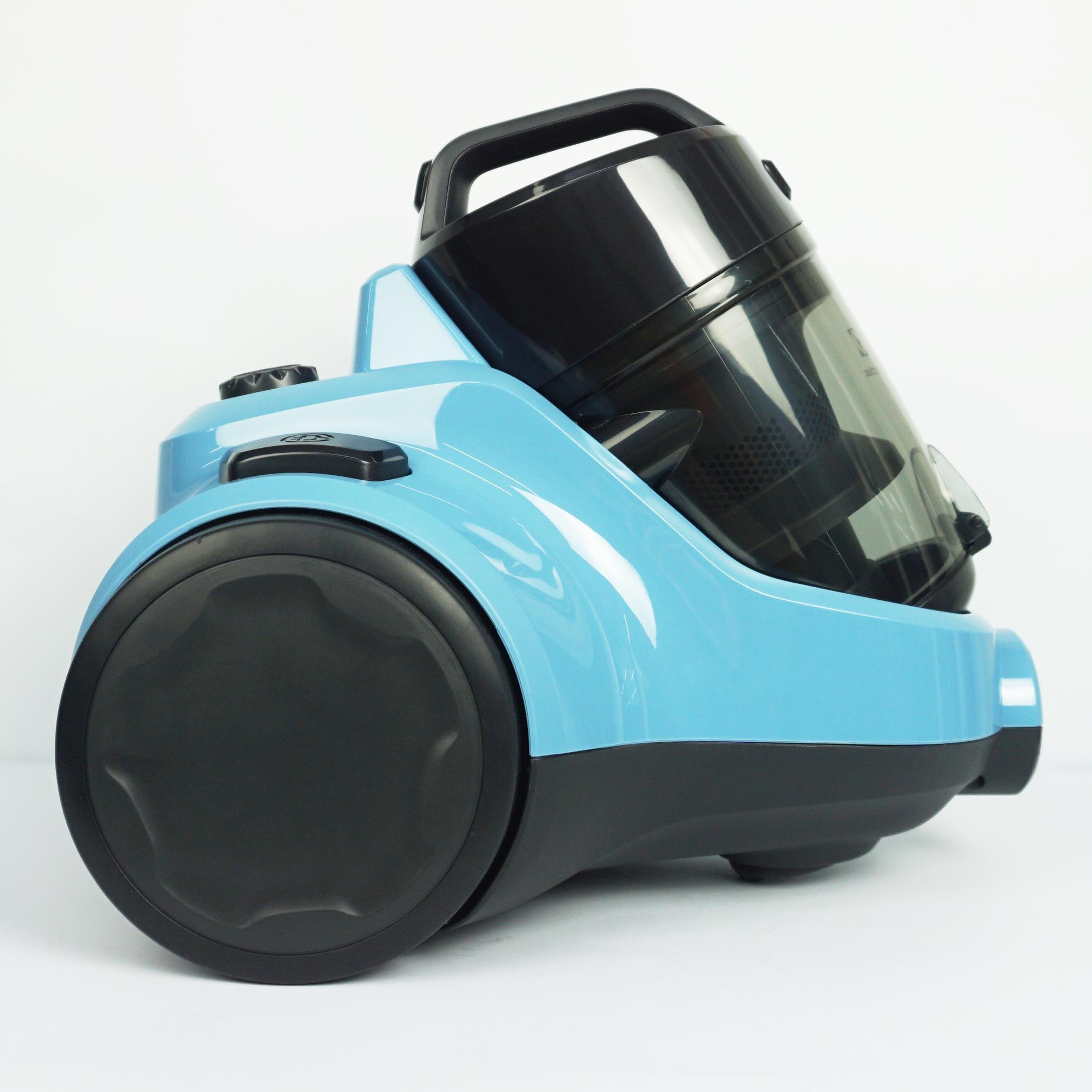 Review máy hút bụi Electrolux EC31-2BB nhỏ gọn, hút sạch bụi trong tích tắc