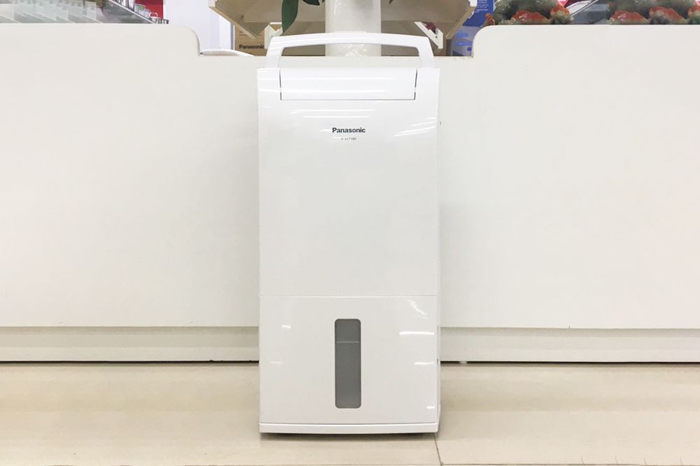 Máy hút ẩm Panasonic F-YCT14V, bảo vệ sức khỏe và nội thất gia đình trong mùa nồm ẩm