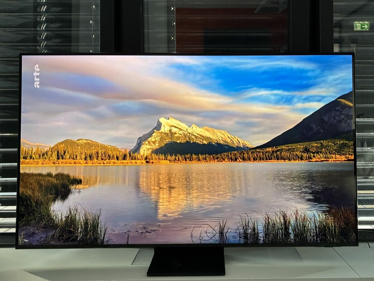Đánh giá tổng quan về tivi Samsung Neo QLED 85 inch Vision AI 4K QA85QN70F