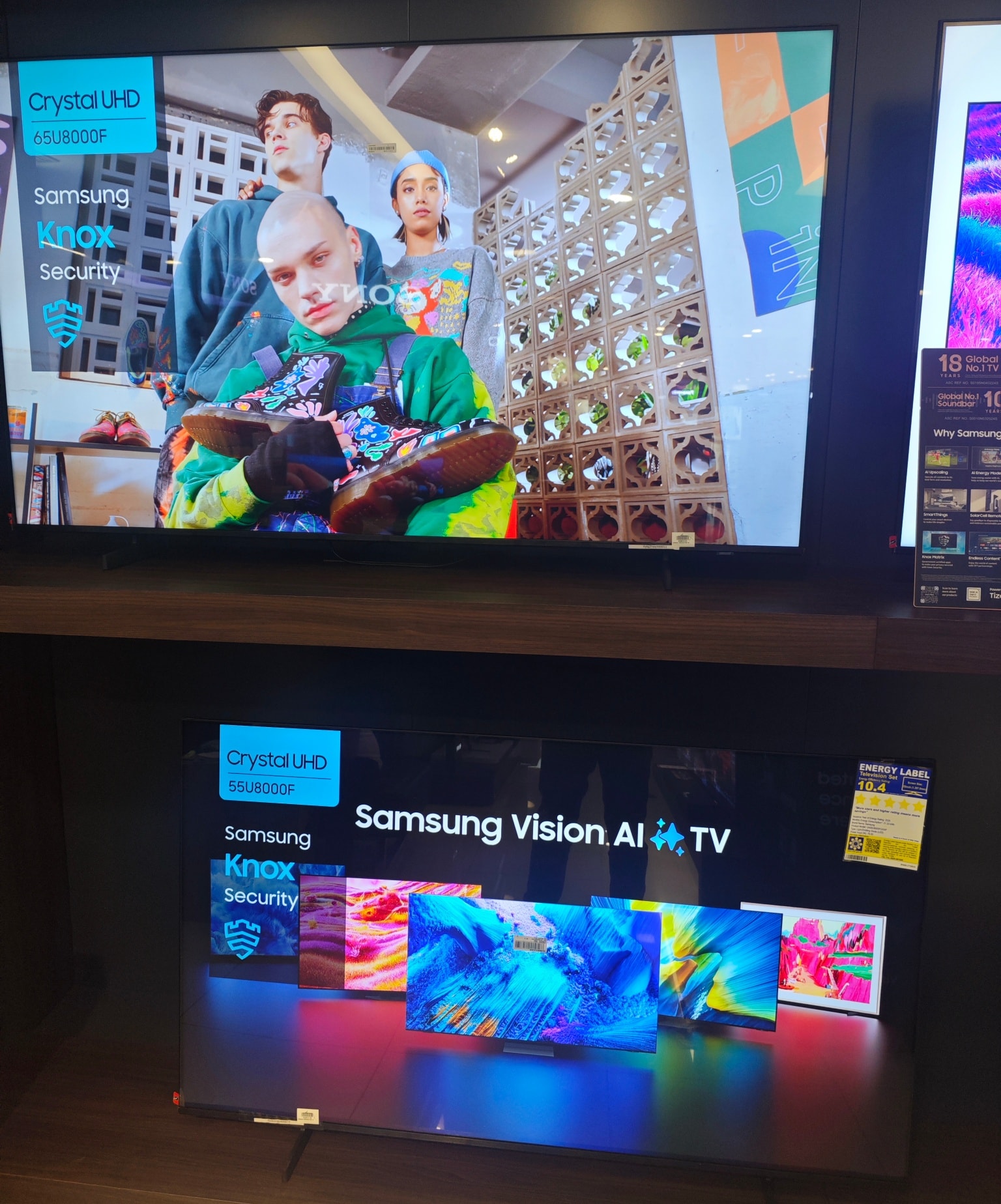 Đánh giá ưu nhược điểm về smart tivi Samsung 65 inch 4K UA65U8000F