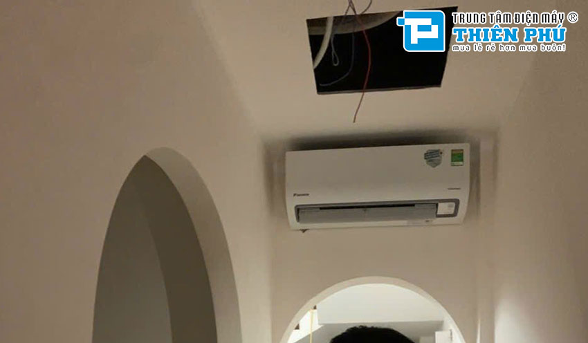 Những ưu điểm khiến điều hòa Daikin 12000btu FTKB35ZVMV vẫn giữ giá cực tốt