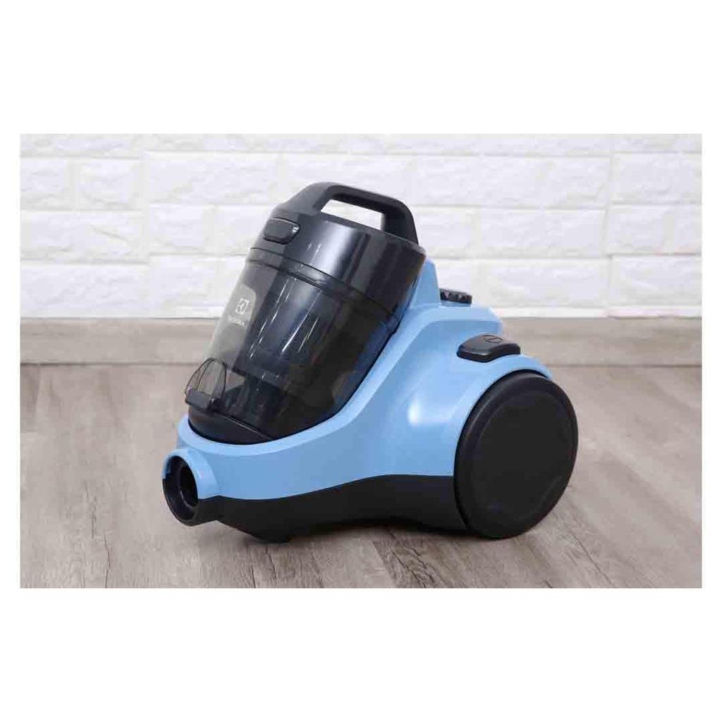 Máy hút bụi Electrolux EC31-2BB hiệu suất mạnh mẽ, thiết kế hiện đại đáp ứng mọi nhu cầu vệ sinh