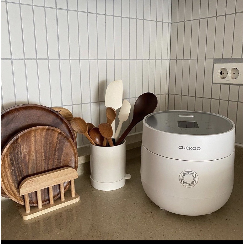 Đánh giá toàn diện nồi cơm điện tử Cuckoo CR-0675FW tính năng thông minh chuẩn Hàn Quốc