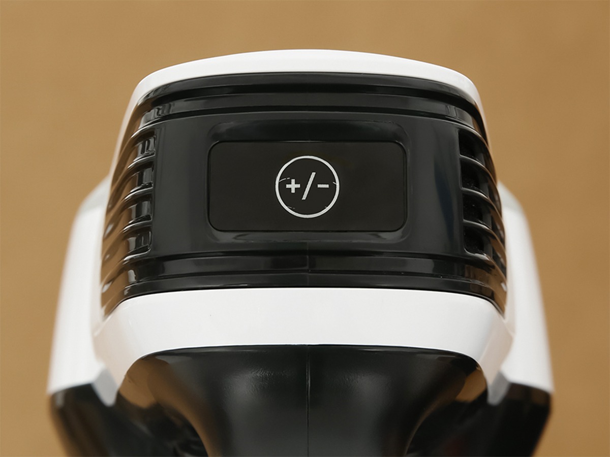 Đánh giá máy hút bụi Electrolux EFP31212 động cơ bền bỉ, lực hút mạnh và dùng cực êm