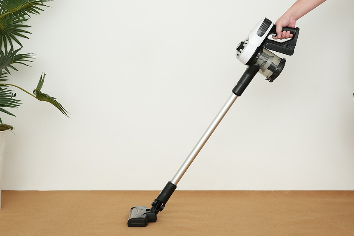 Đánh giá máy hút bụi Electrolux EFP31212 động cơ bền bỉ, lực hút mạnh và dùng cực êm