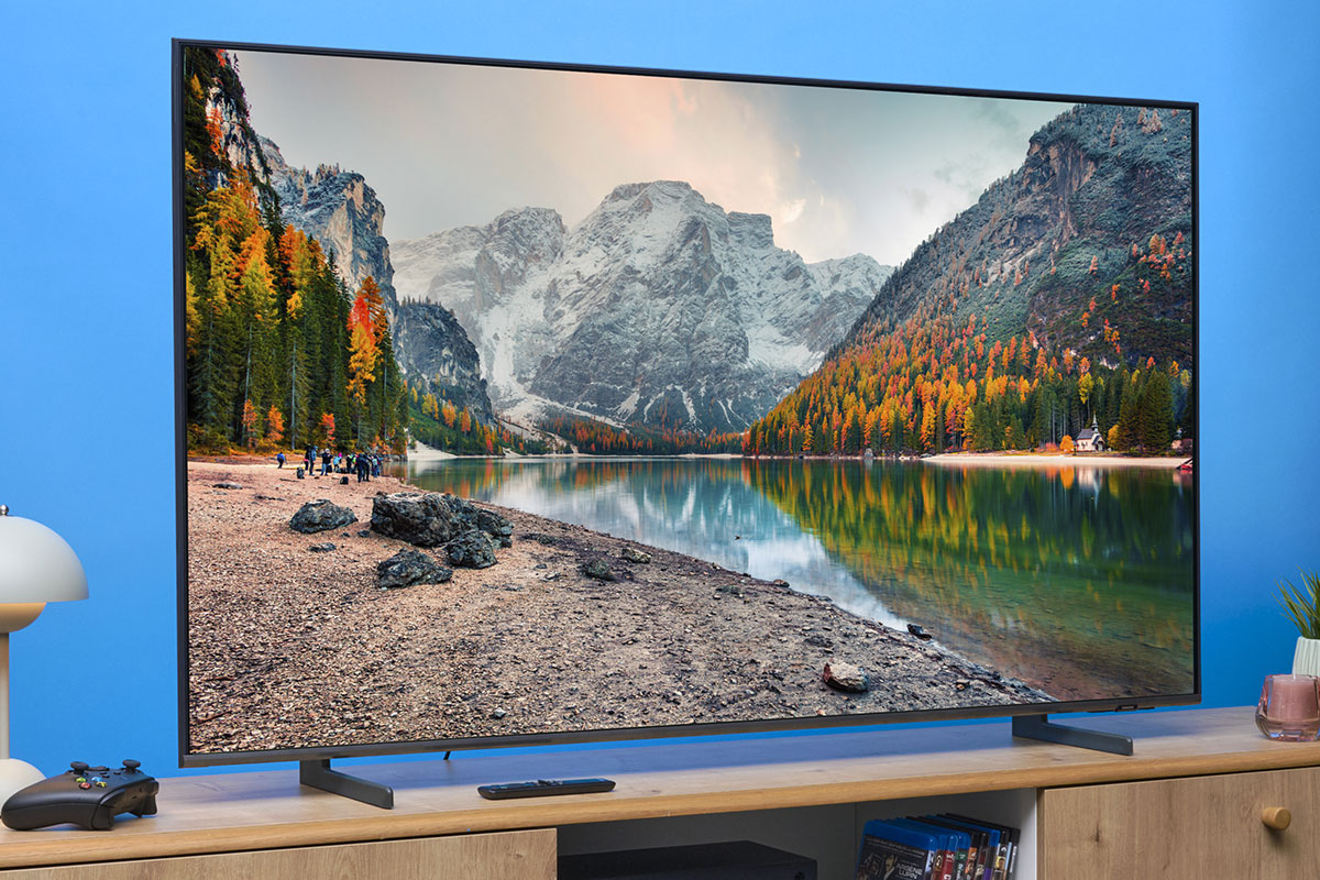 4 đánh giá giúp bạn hiểu rõ về smart tivi Samsung 75 inch 4K QA75Q6FA 2025
