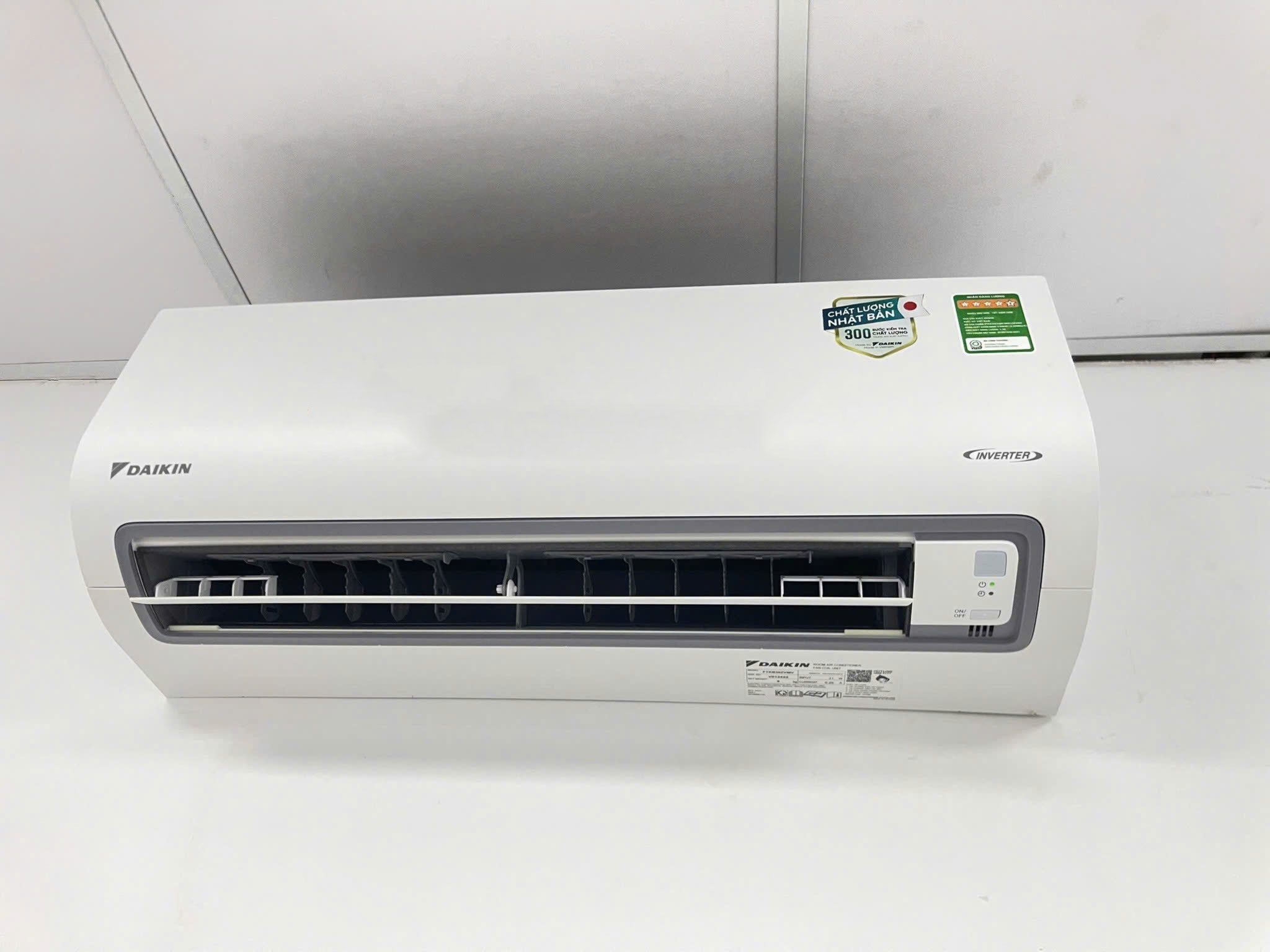 Điều hòa Daikin 1 chiều 12000btu FTKB35ZVMV, khoản đầu tư xứng đáng đến từng đồng