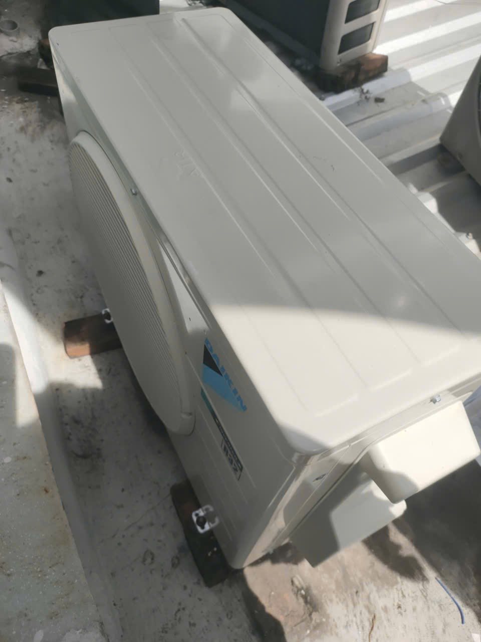 Vì sao điều hòa Daikin 12000btu FTKF35ZVMV có giá cao nhưng vẫn được ưa chuộng?