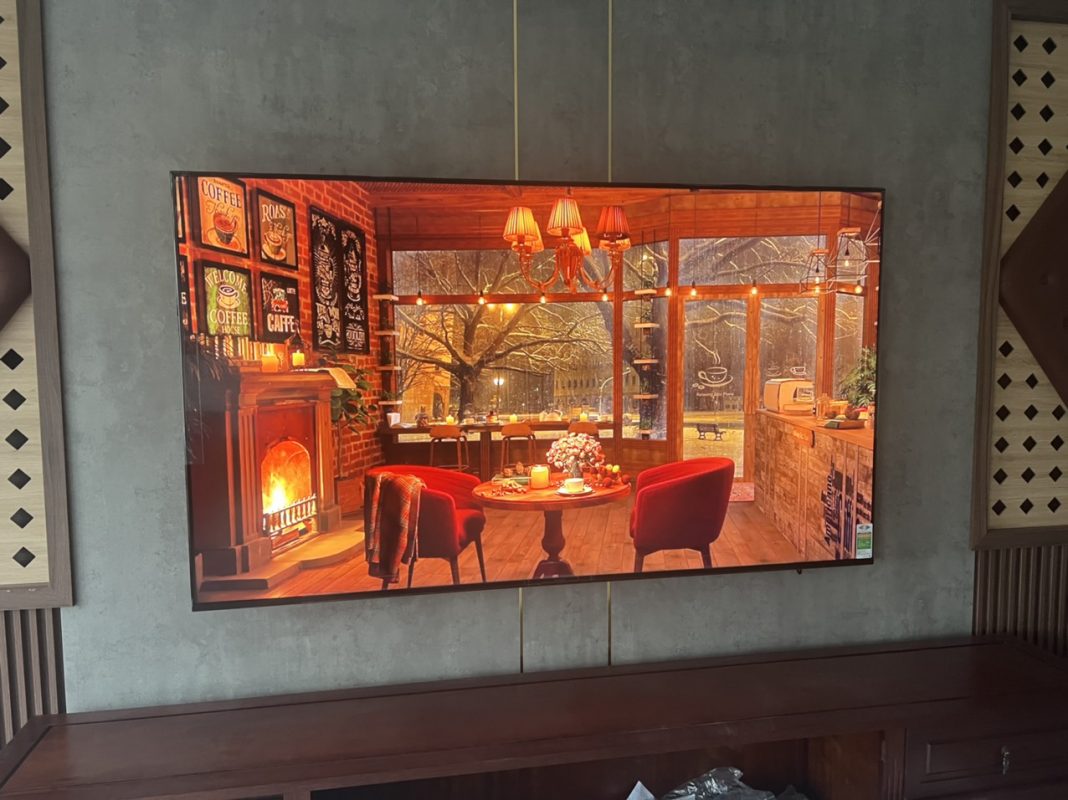 Smart tivi Samsung 55 inch QLED QA55Q6FA, lựa chọn chất lượng trong tầm giá 10 triệu đồng