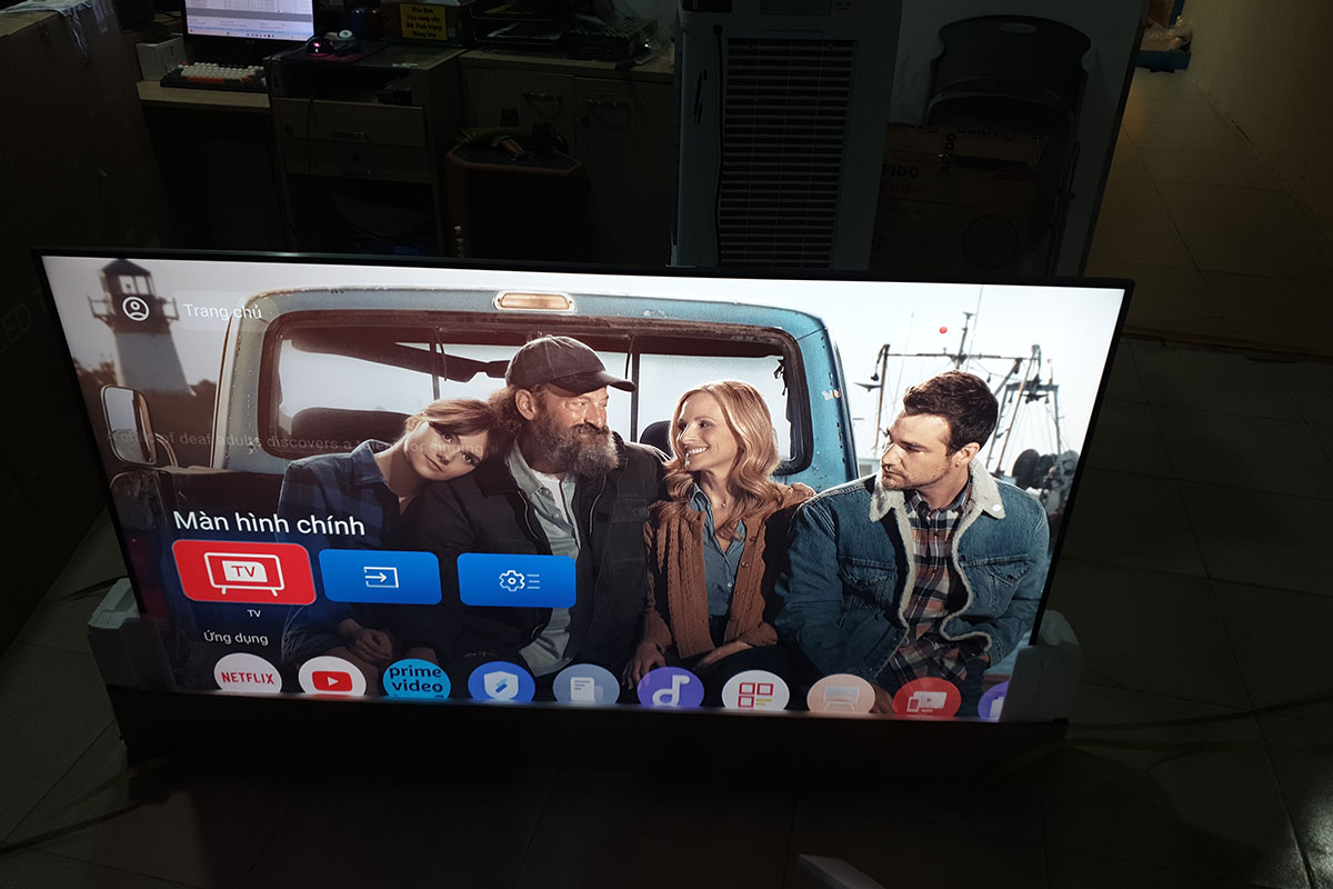 Phân khúc dưới 20 triệu đồng, nên chọn mua tivi Sony K-65S20M2 hay TCL 65C6KS?