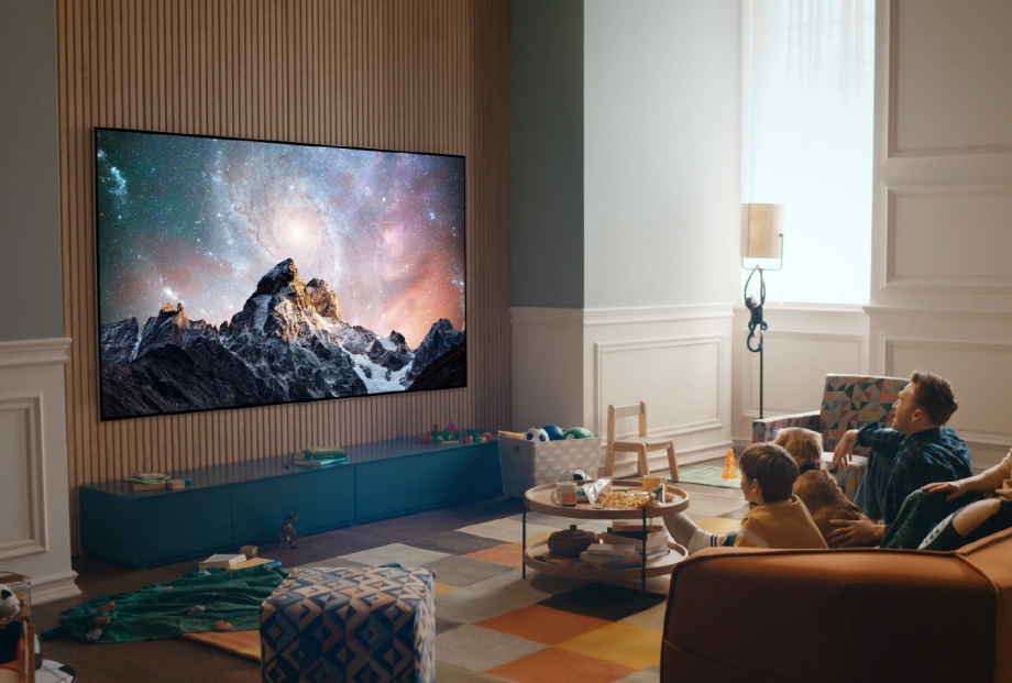 Đánh giá ưu nhược điểm trên smart tivi Samsung 65 inch QA65QEF1AKXXV