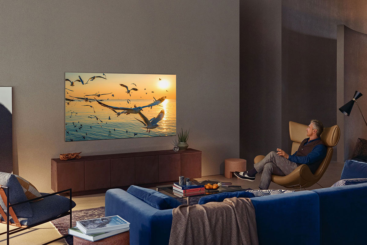 Smart tivi Samsung 55 inch QA55QEF1AKXXV giá bao nhiêu? Có nên lựa chọn