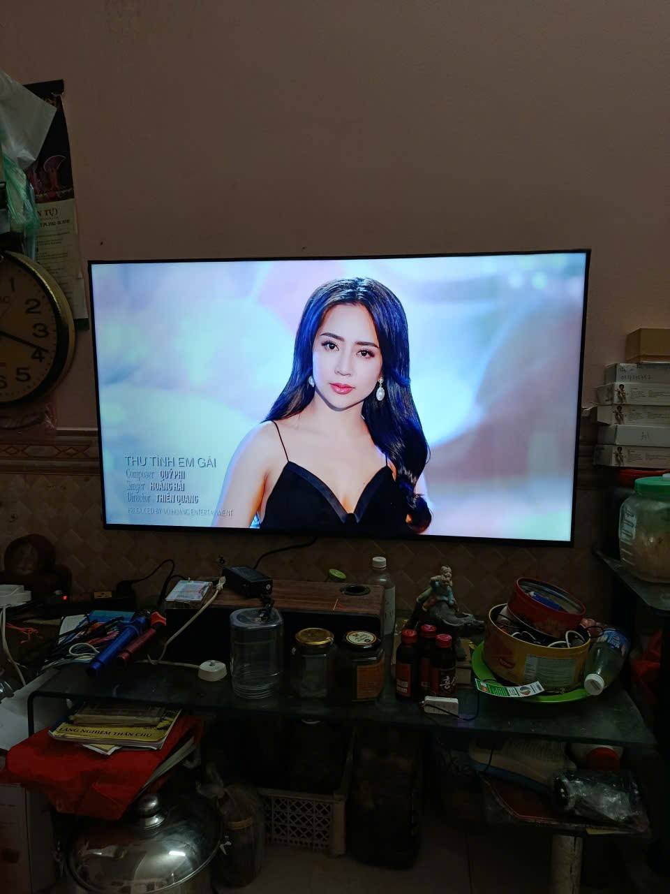 Đánh giá tổng quan về smart tivi Samsung 50 inch 4K UA50U8500F ra mắt 2025