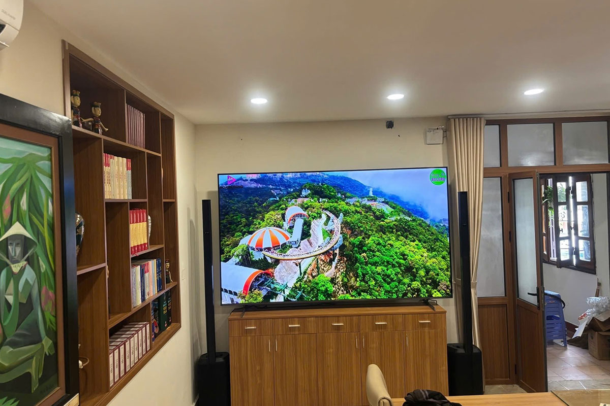 So sánh chất lượng giữa tivi Sony K-75S20M2 và Toshiba 75C350RP, tivi 75 inch nào đáng giá?