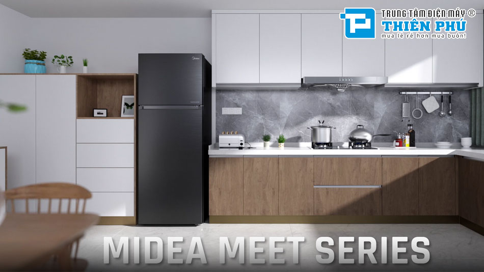 Thiết kế 2 cánh truyền thống, phù hợp nhiều không gian