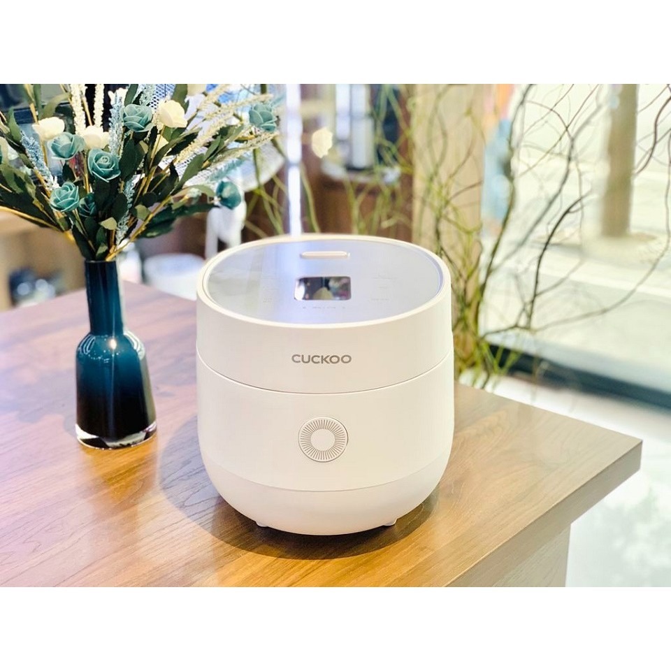 Khám phá nồi cơm điện tử Cuckoo CR-0675FW nhỏ gọn, nấu cơm ngon chuẩn vị