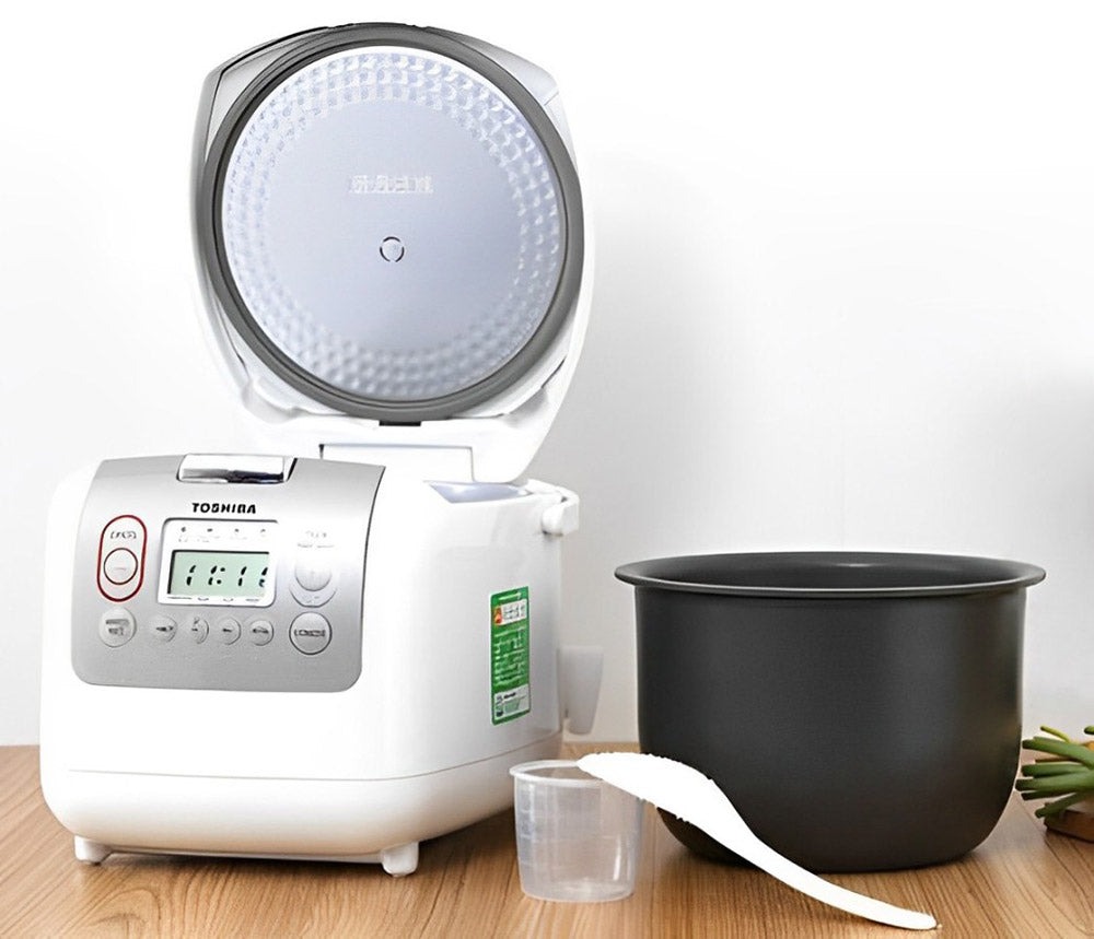 Nồi cơm điện tử Toshiba RC-18NTFV(W) đồng hành cùng gian bếp việt