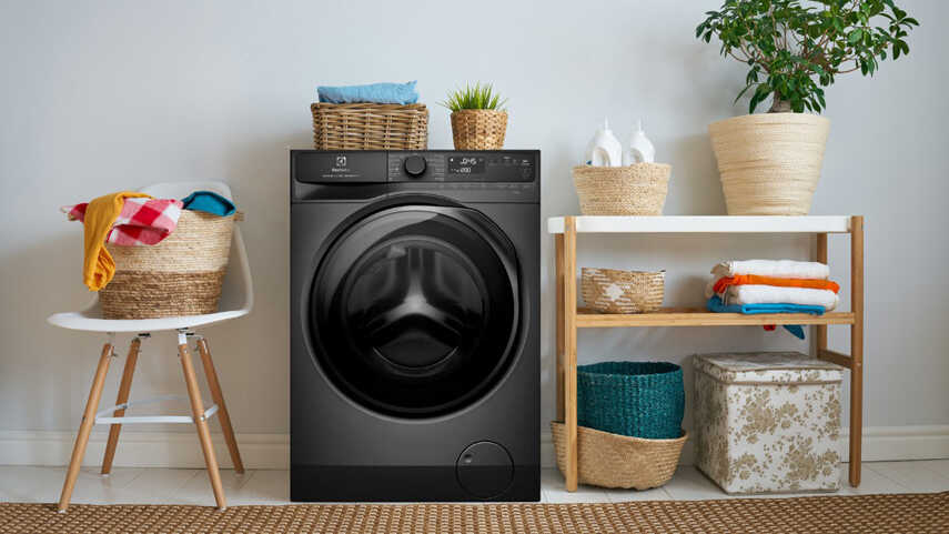 Chương trình diệt khuẩn Swissatest trên máy giặt Electrolux cửa trước EWF1143R7SC có đáng tin cậy không?