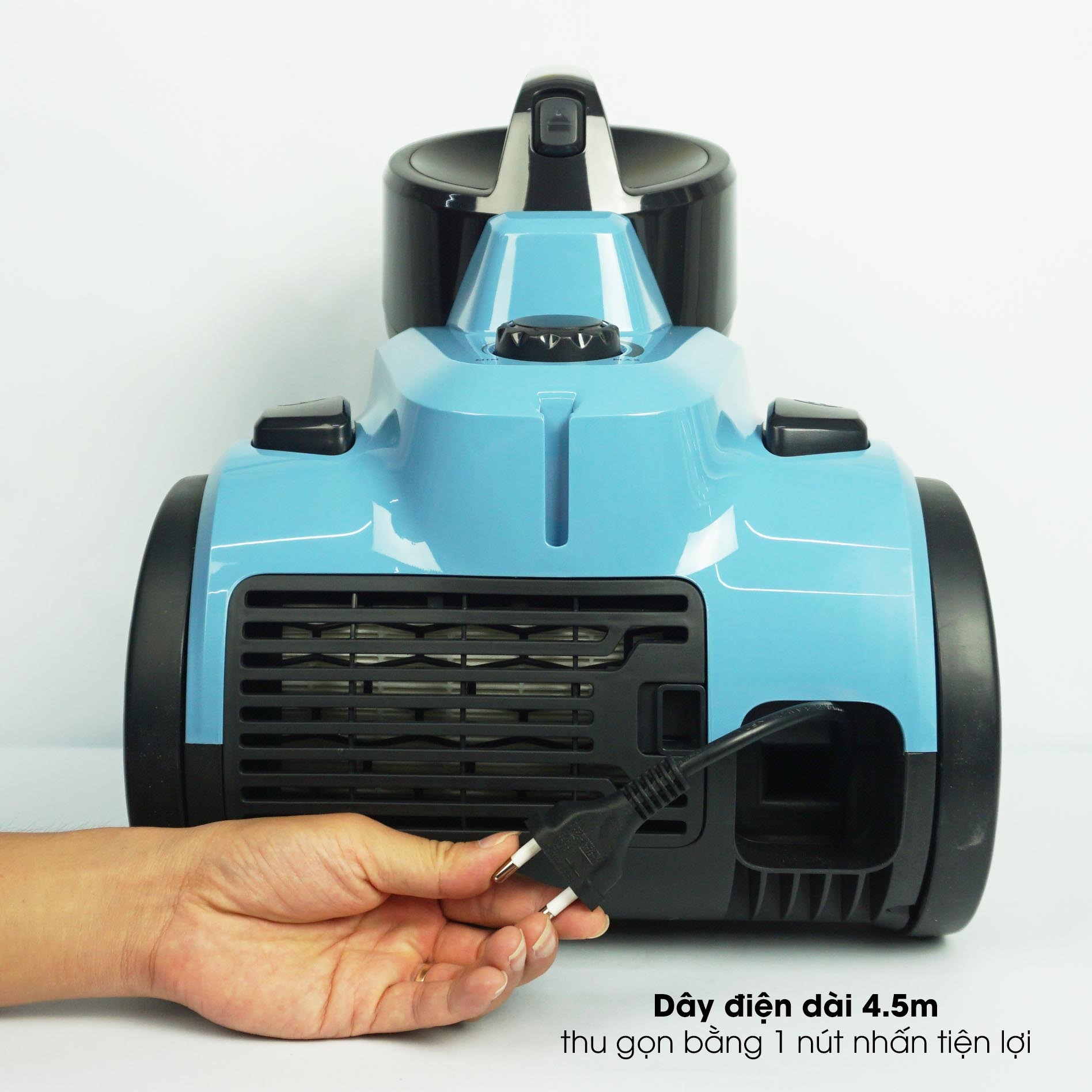 Đánh giá máy hút bụi Electrolux EC31-2BB gọn nhẹ nhưng đầy sức mạnh