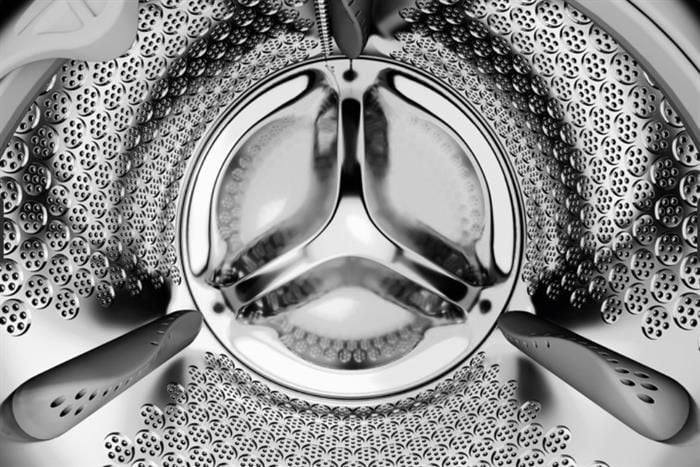 Gia đình 5–7 người dùng máy giặt sấy Electrolux 9kg EWW9024P3WC có quá tải không?