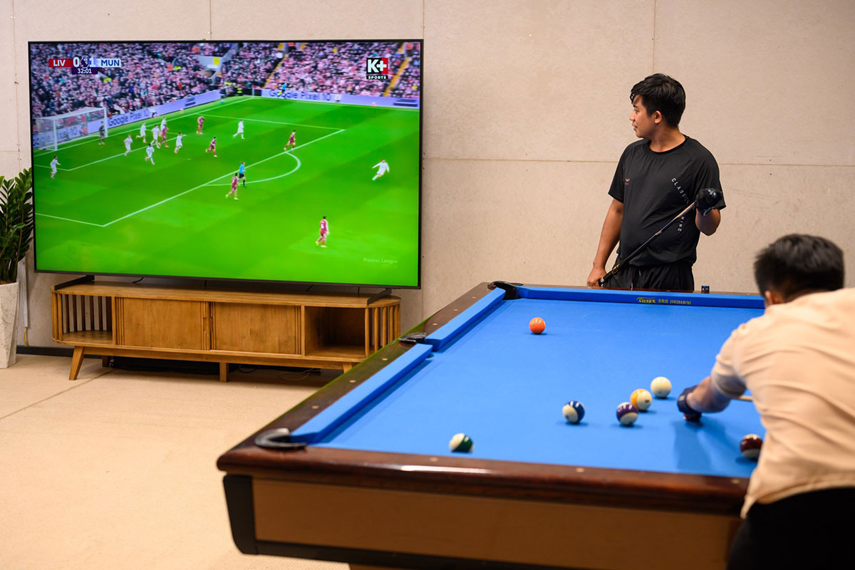 Có nên mua tivi Samsung Neo QLED Vision AI QA65QN80FAKXXV hay không?