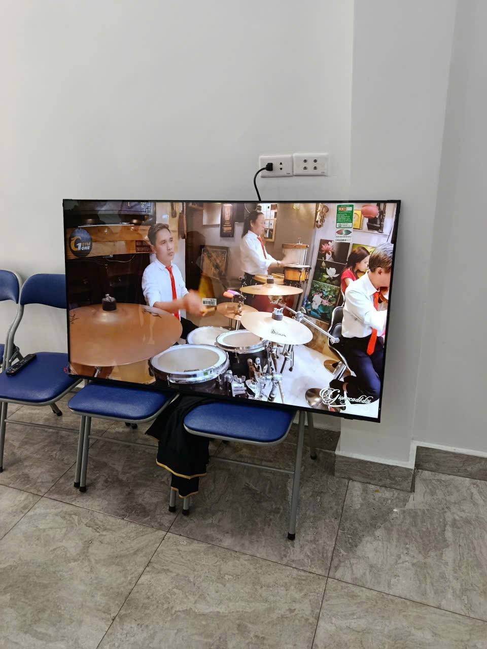 Nhận xét về smart tivi Samsung 55 inch 4K UA55U8500FKXXV có tốt không, có nên mua?