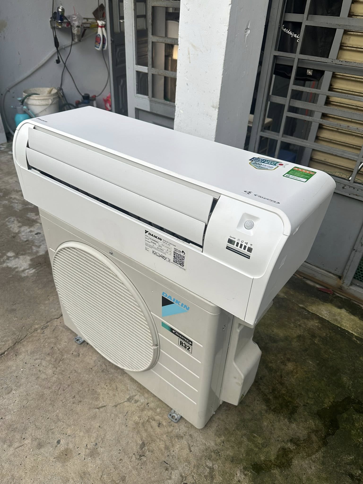 Hết lo bụi mịn với hệ thống lọc Enzyme Blue và PM2.5 trên điều hòa Daikin FTKY71ZVMV