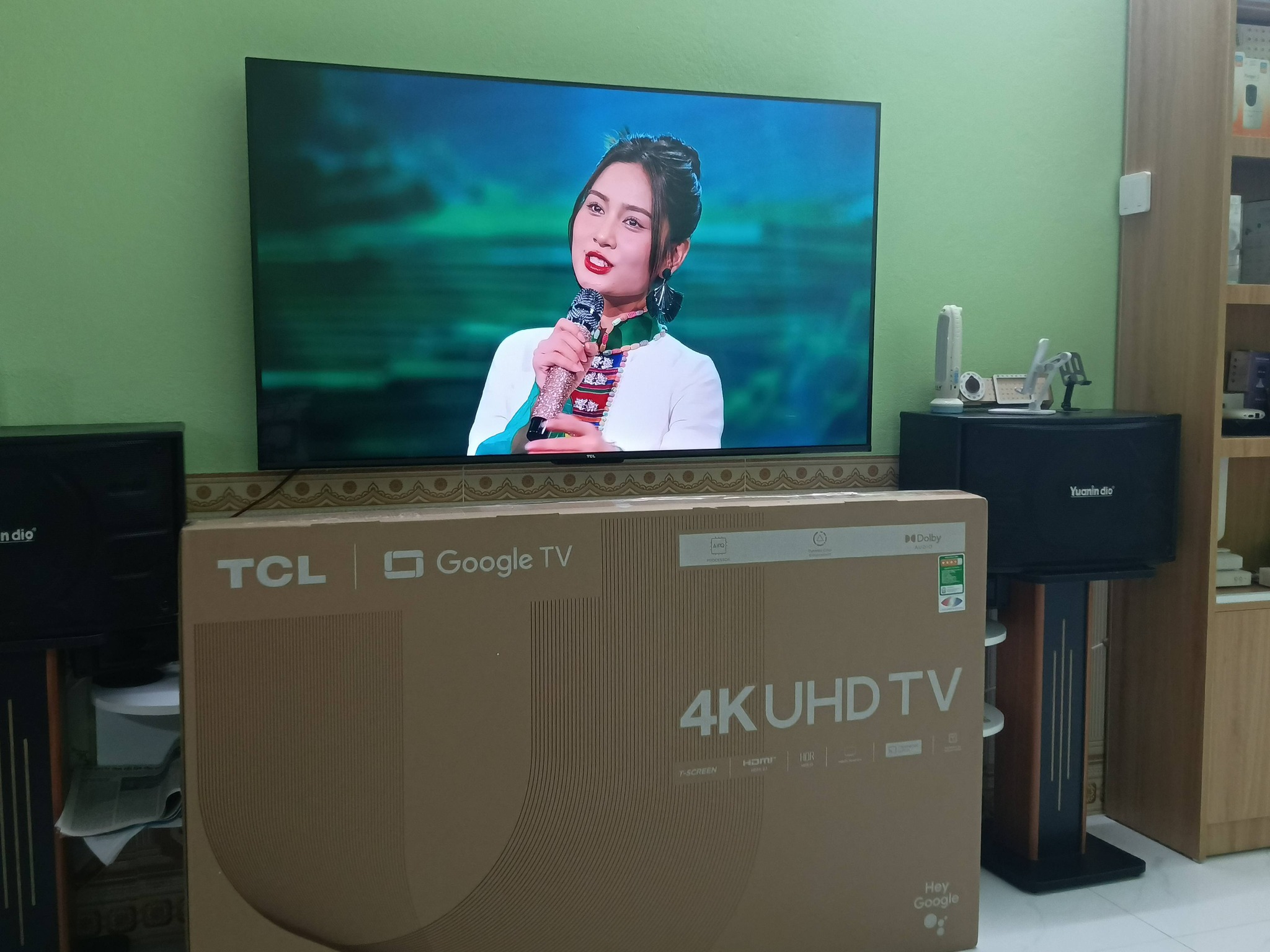Đánh giá chi tiết google tivi TCL 4K 55 inch 55P69K, hình ảnh sắc nét mà giá cực rẻ