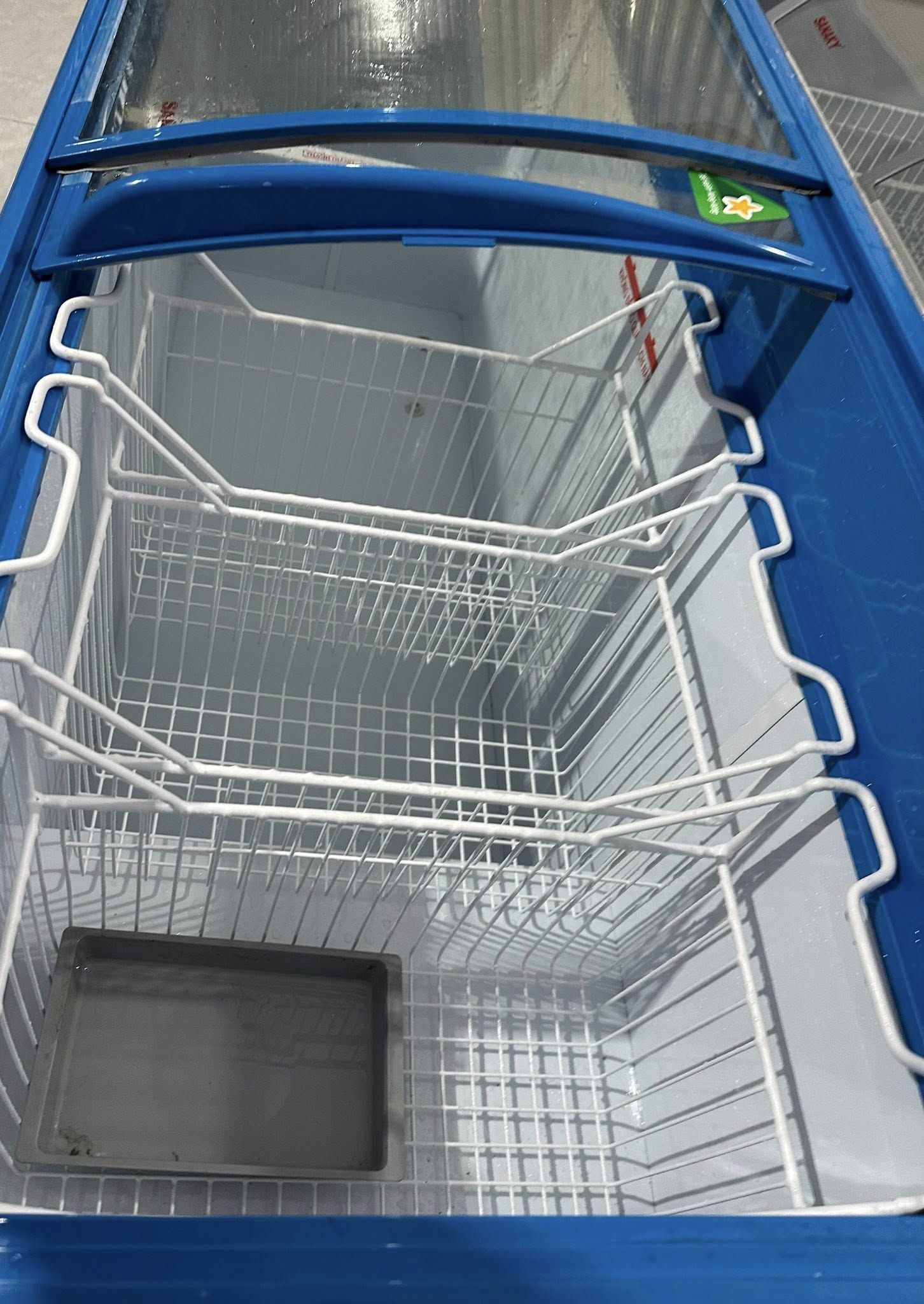 Review chất lượng tủ đông Sanaky VH-6899K3: Có thực sự bền và tiết kiệm điện như quảng cáo?