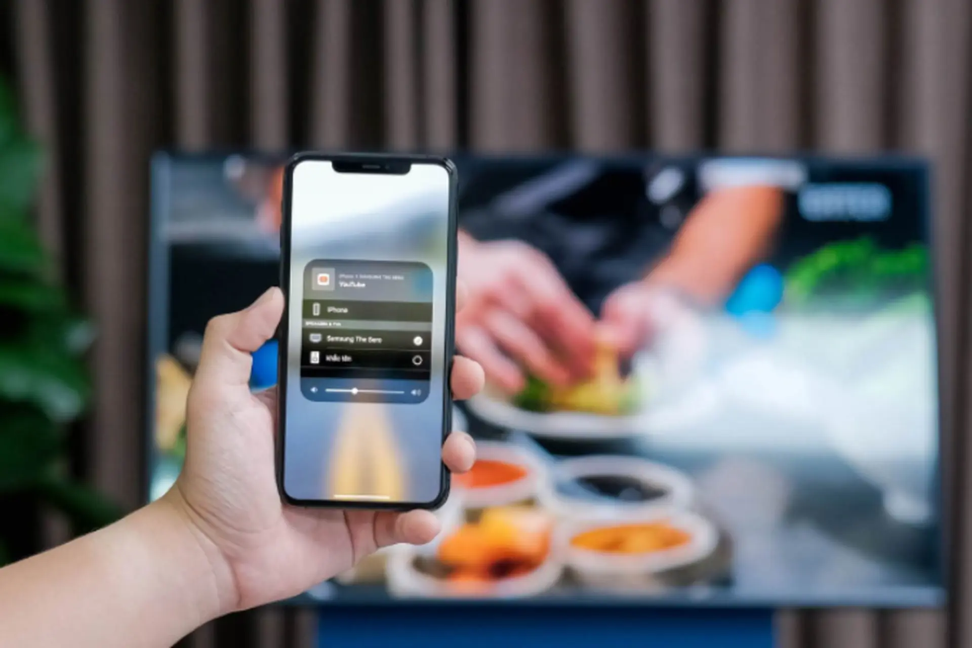 5 Cách kết nối điện thoại với tivi Samsung cho cả iPhone và Android