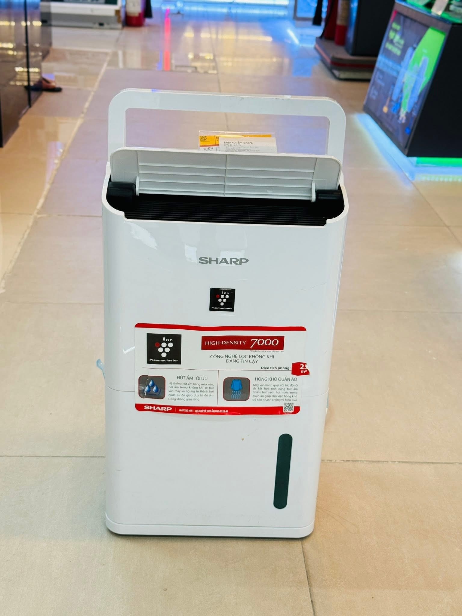 7 Tính năng trên máy hút ẩm Sharp DW-D12A-W cực hữu ích so với đối thủ cùng phân khúc