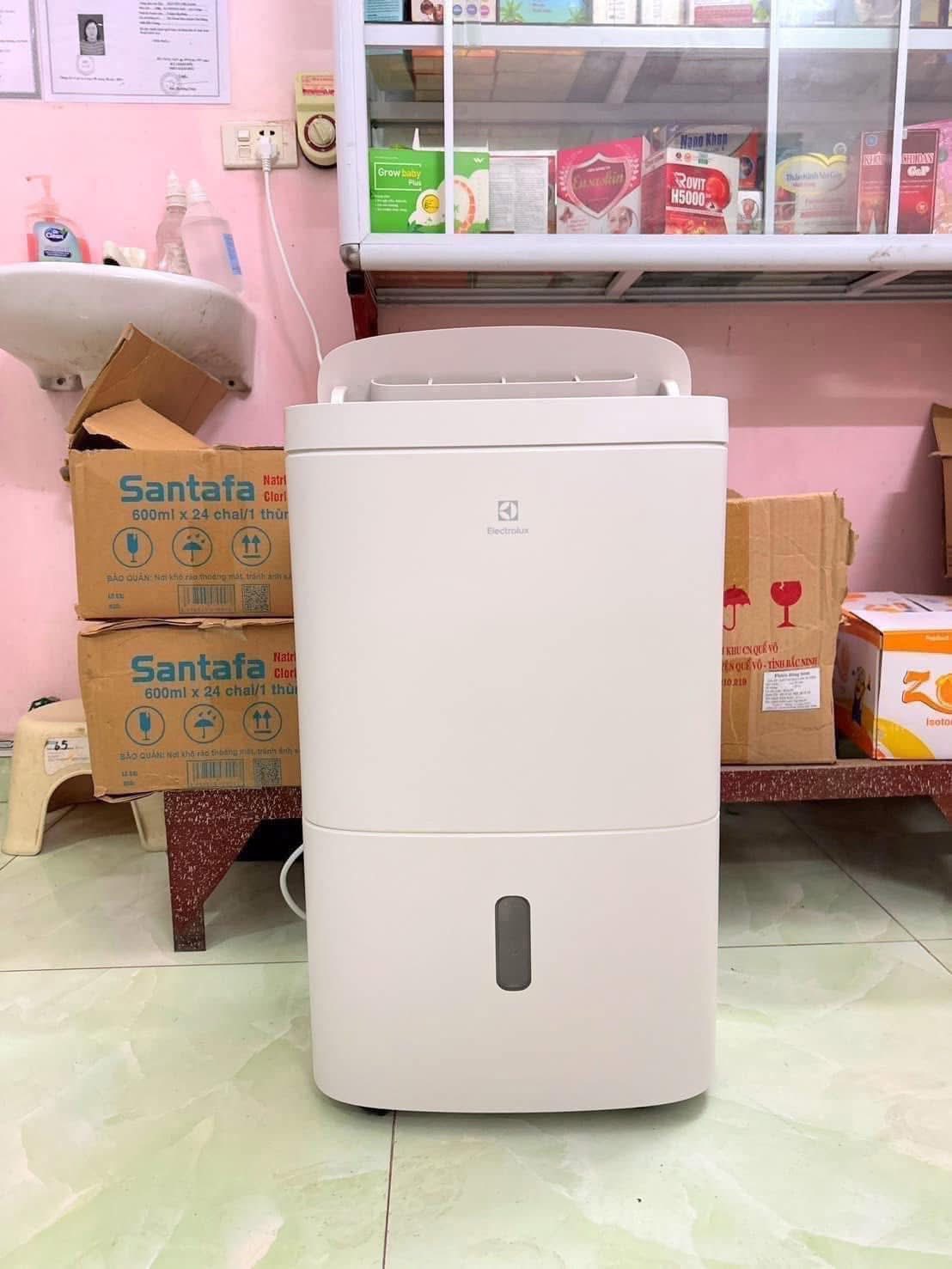 Có nên mua máy hút ẩm Electrolux EDH10TRBW1 không? Phân tích ưu và nhược điểm