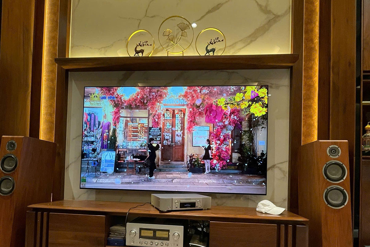 Có nên mua tivi Sony Bravia 5 K-85XR50 85 inch? Review chi tiết hình ảnh, âm thanh