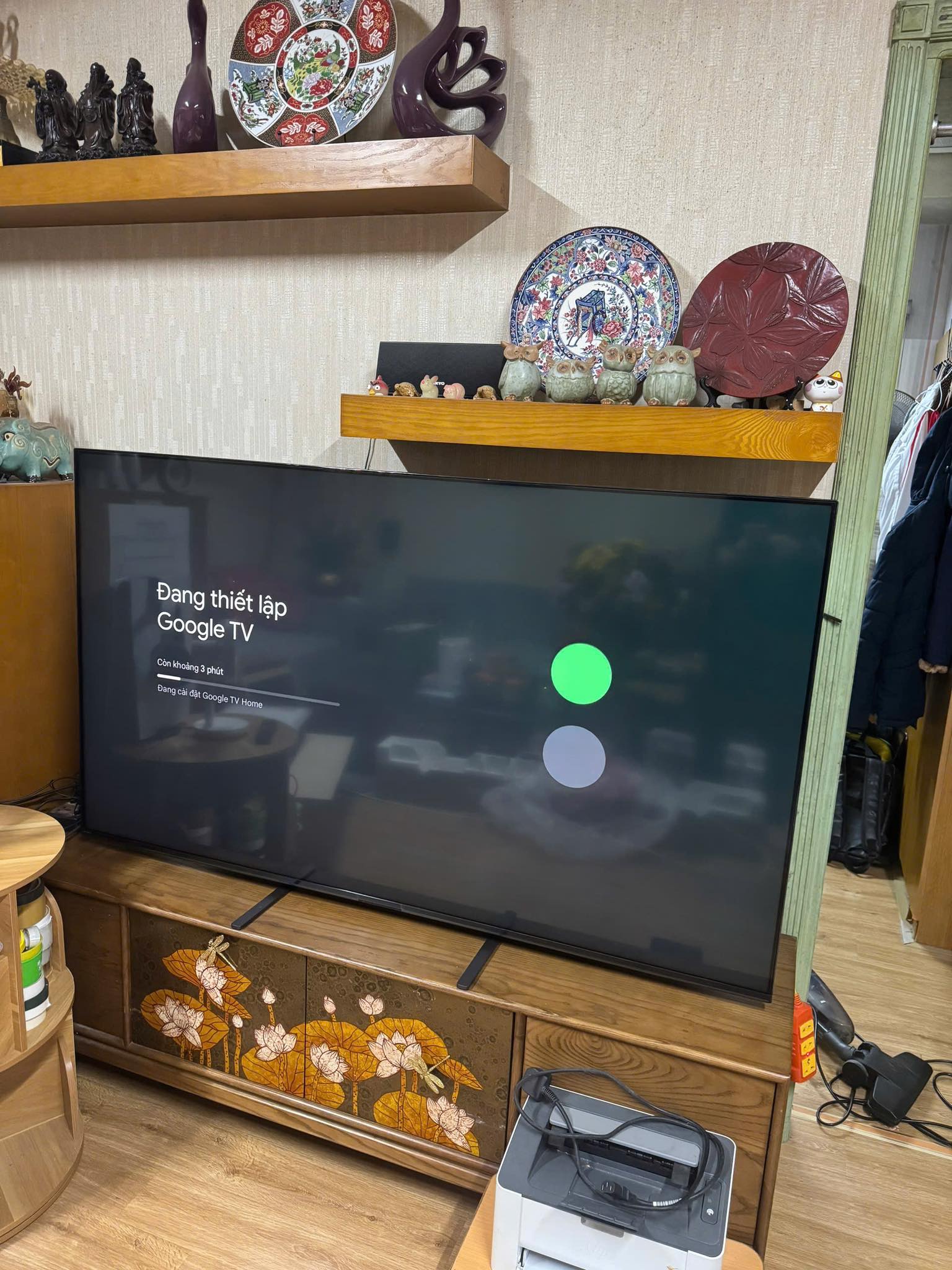 Tầm giá 40 triệu, nên chọn tivi Sony Mini LED K-75XR50 hay các dòng tivi OLED sẽ tốt hơn?