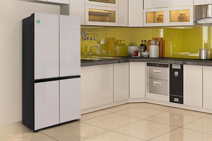 Tủ lạnh LG F51EG nhiều tiện ích và đáng sở hữu