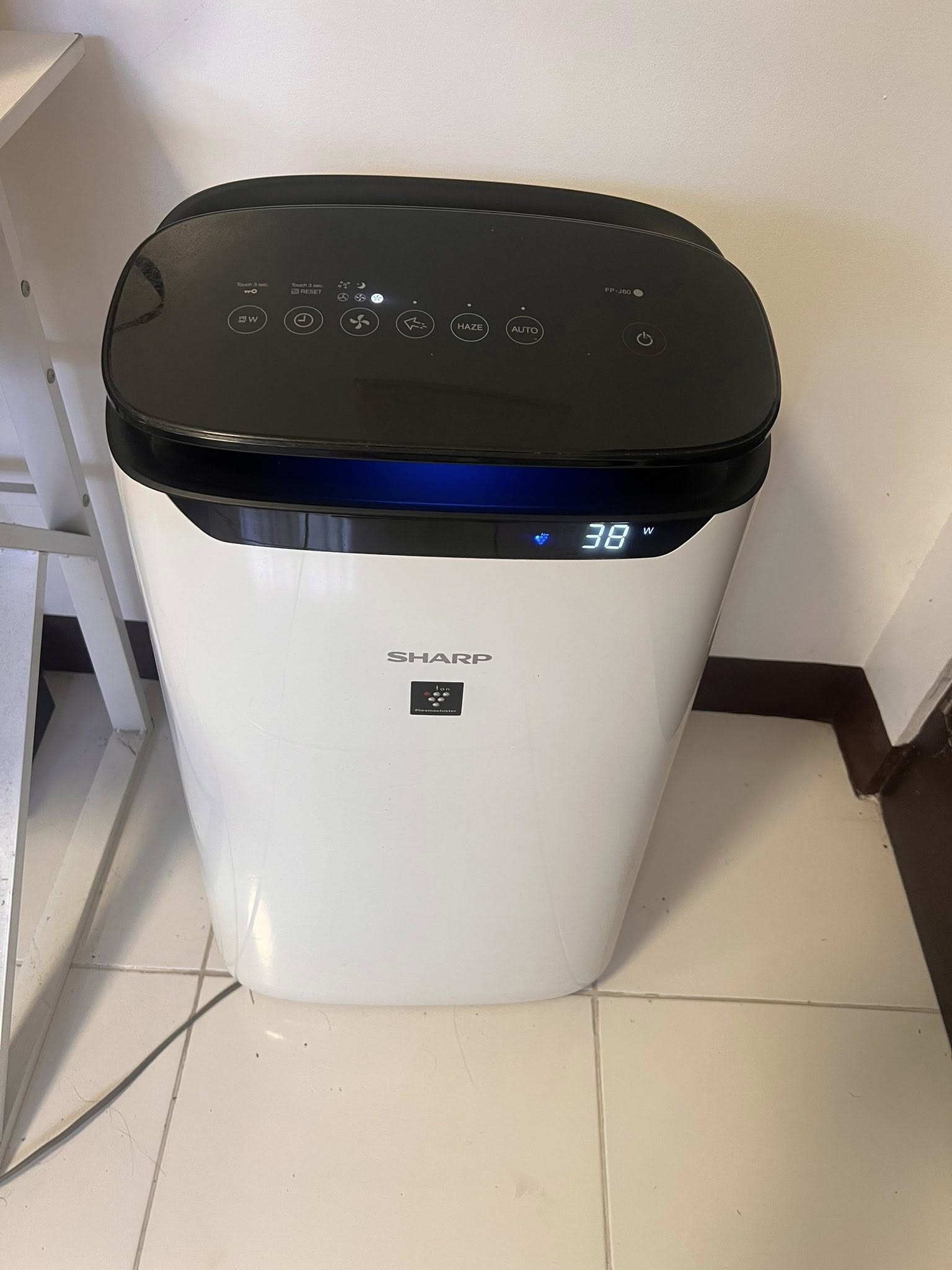 Trải nghiệm thực tế máy lọc không khí Sharp FP-J60E-W, máy đạt hiệu quả ra sao?