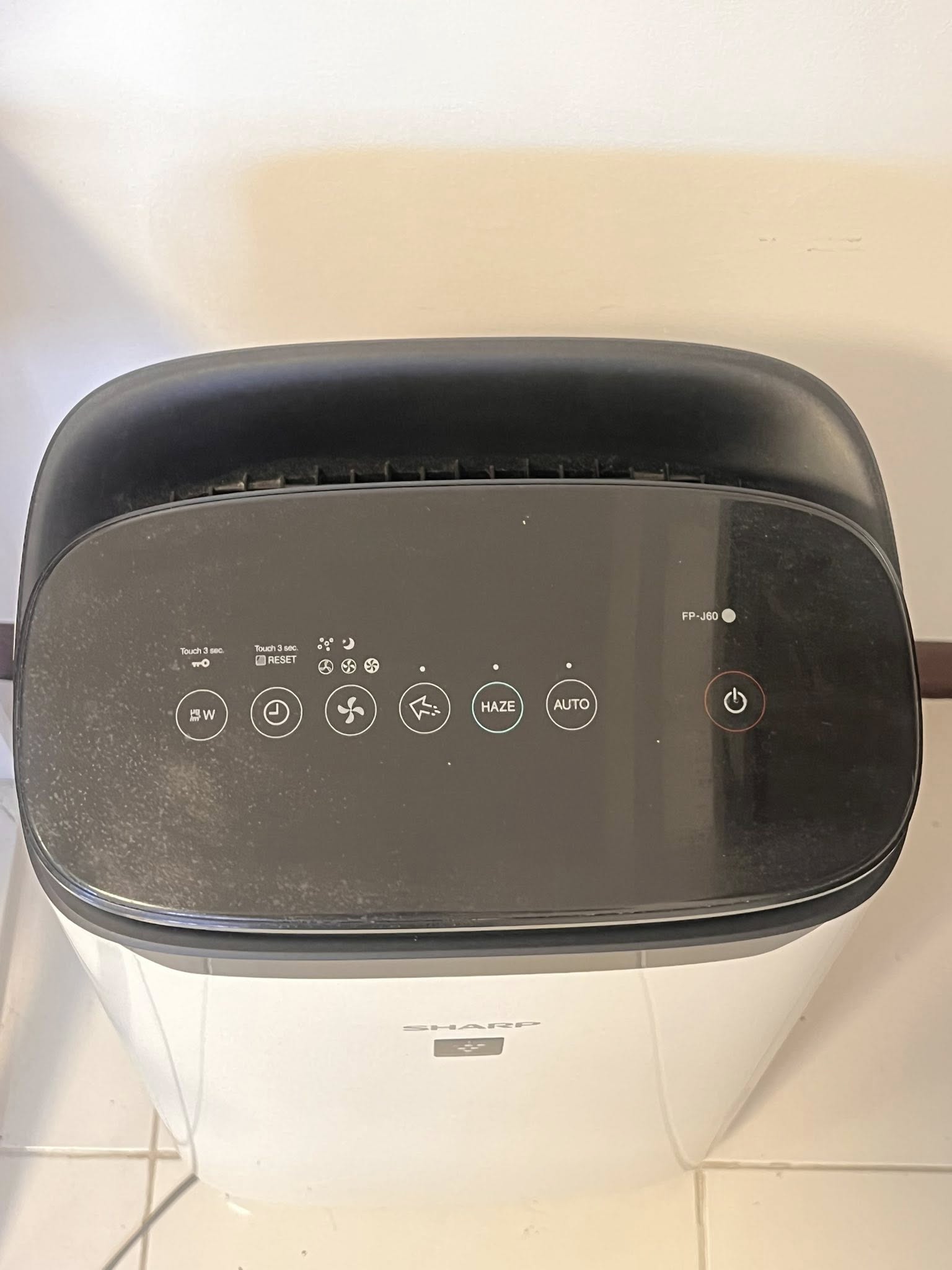 Trải nghiệm thực tế máy lọc không khí Sharp FP-J60E-W, máy đạt hiệu quả ra sao?