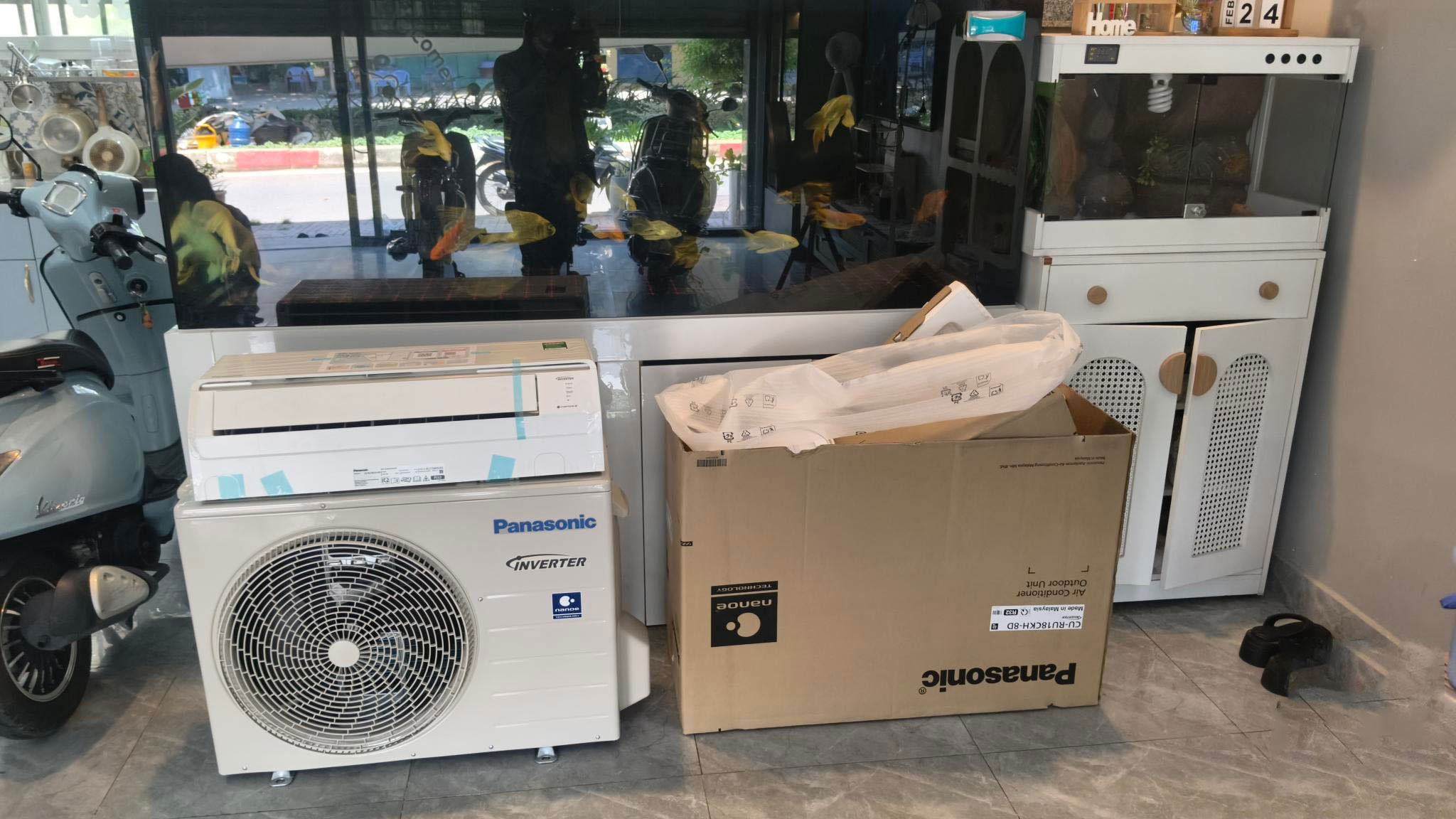 So sánh hai model điều hòa Panasonic CS-RU18CKH-8D và CS-RU18CKH-8BD có gì khác biệt?