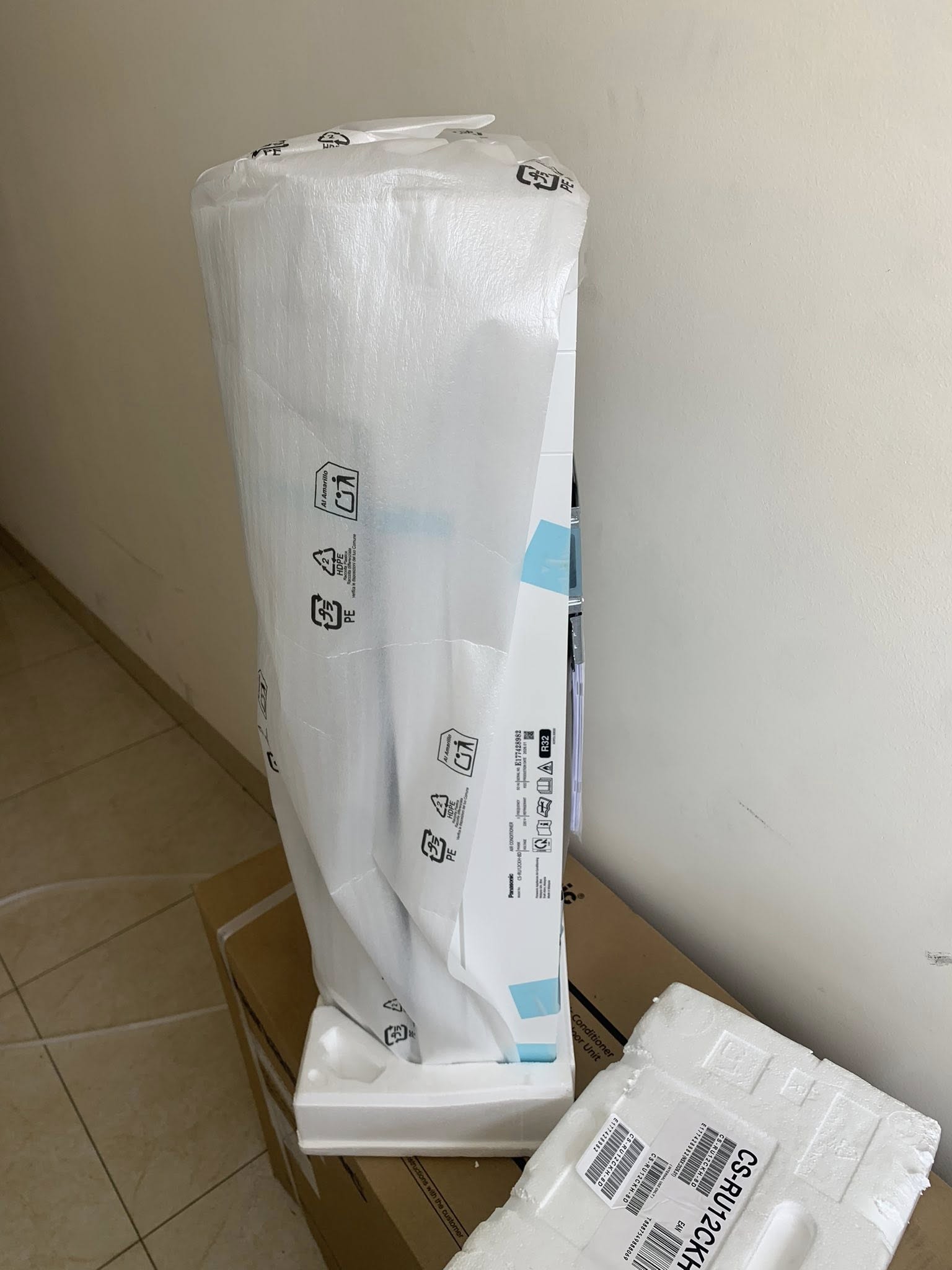 Đầu tư điều hòa Panasonic CS-RU12CKH-8D đắt xắt ra miếng hay lãng phí tiền bạc?