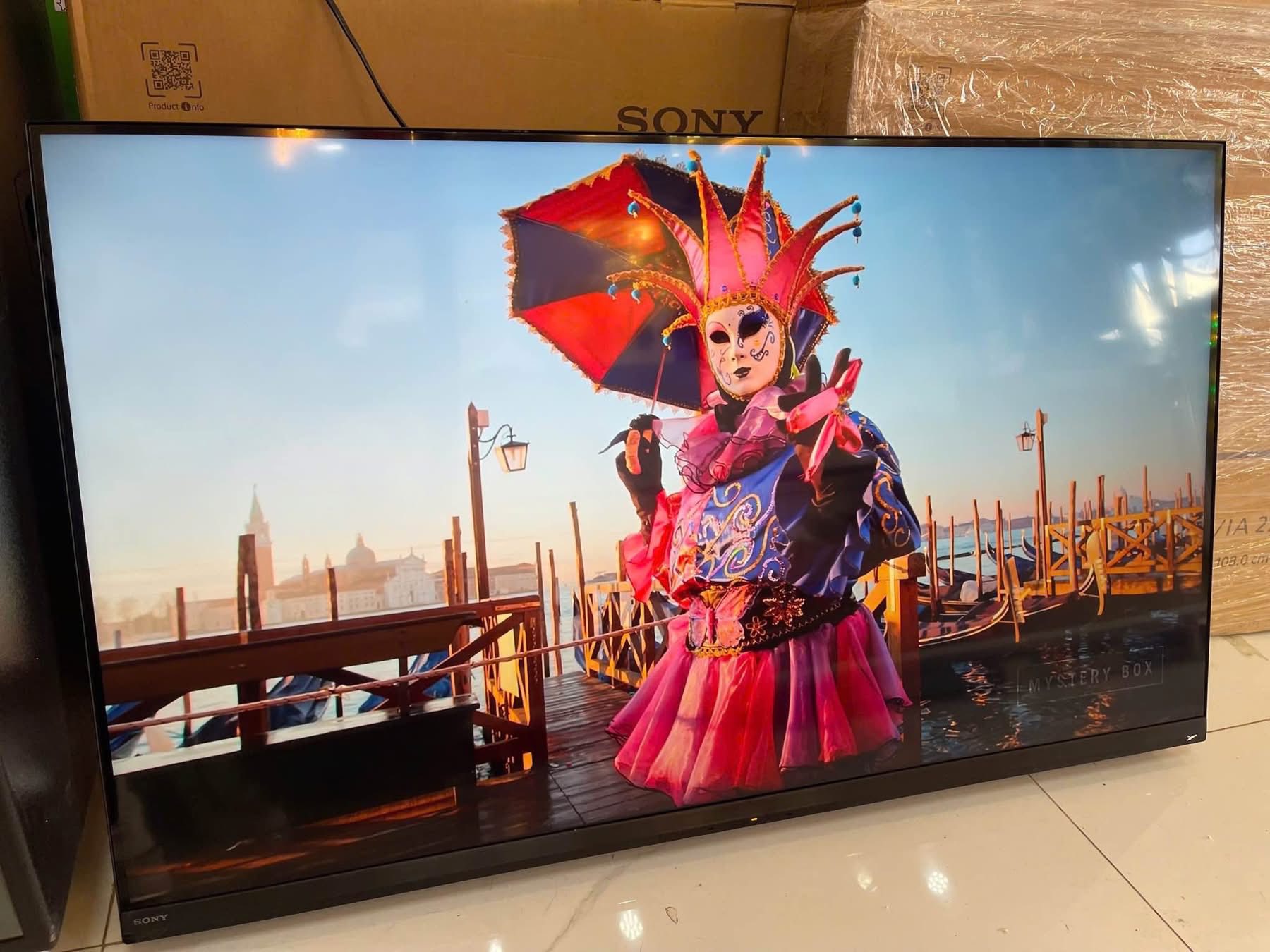 Lắp đặt tivi Sony 43 inch K-43S25VM2 cho phòng ngủ là kích thước vàng, hình ảnh dịu mắt