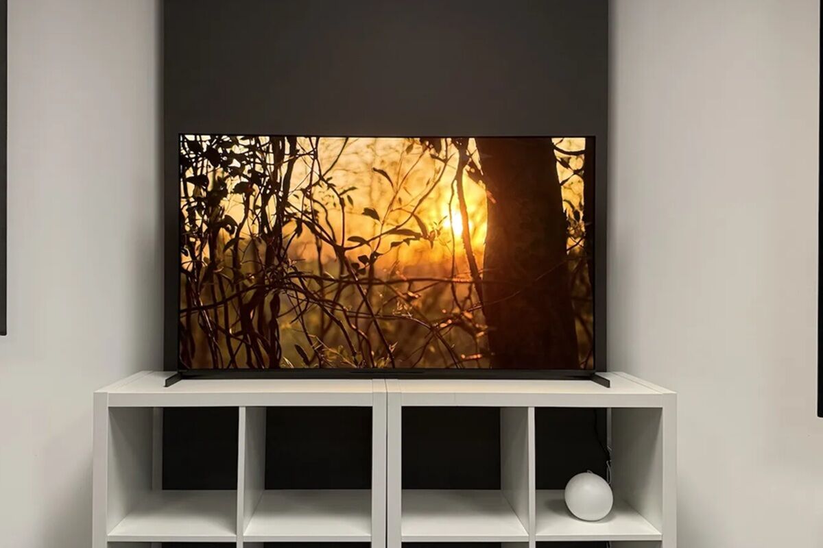 Tại sao tivi Sony BRAVIA 8 K-55XR80M2 được coi là đỉnh cao của dòng tivi OLED?