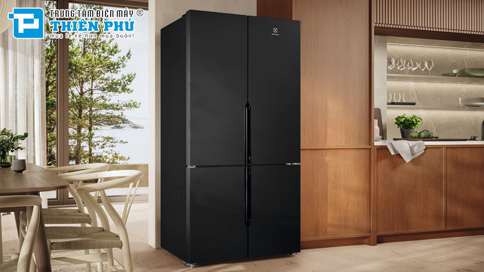 Tủ Lạnh Electrolux Inverter Multi Door 562 Lit EQE5700B-B