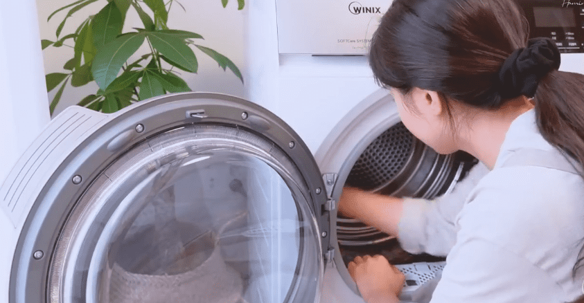 Hướng dẫn vệ sinh máy sấy quần áo tại nhà một cách đơn giản mà lại hiệu quả nhất