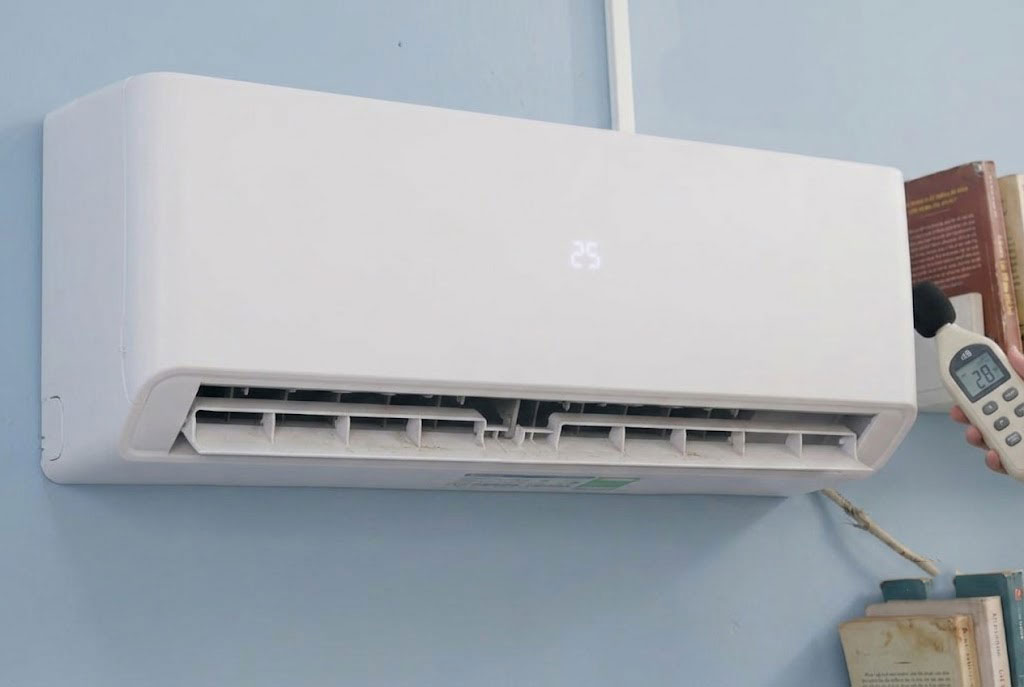 Review điều hòa Casper SC-12FB36A sau 1 năm cày ải liên tục máy có tã, có ồn không?