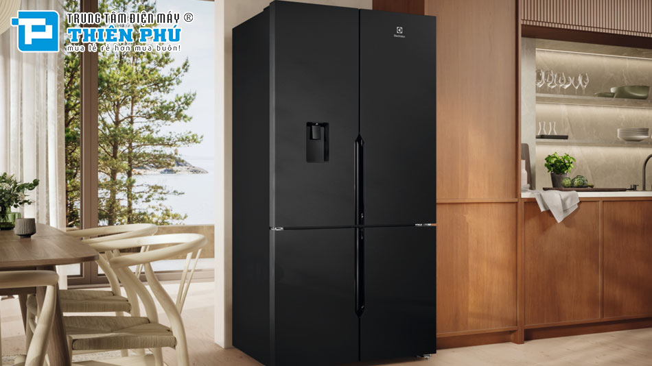 Tủ lạnh Multi Door Electrolux Inverter 562 Lít EQE5760B-B
