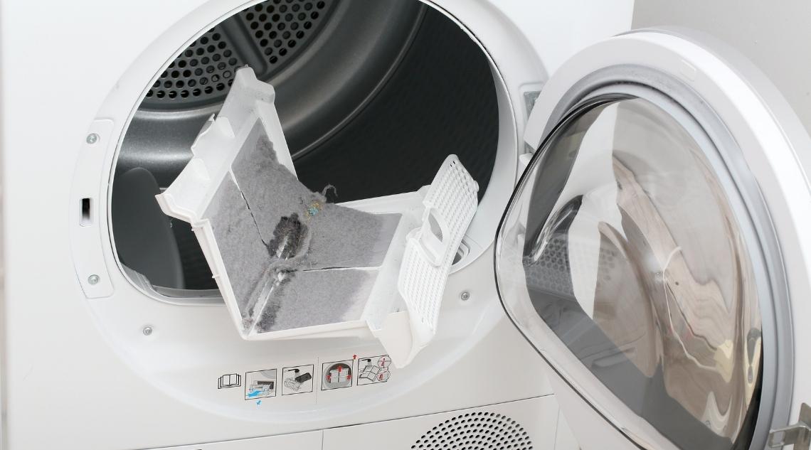 Hướng dẫn vệ sinh máy sấy quần áo tại nhà một cách đơn giản và hiệu quả cao nhất