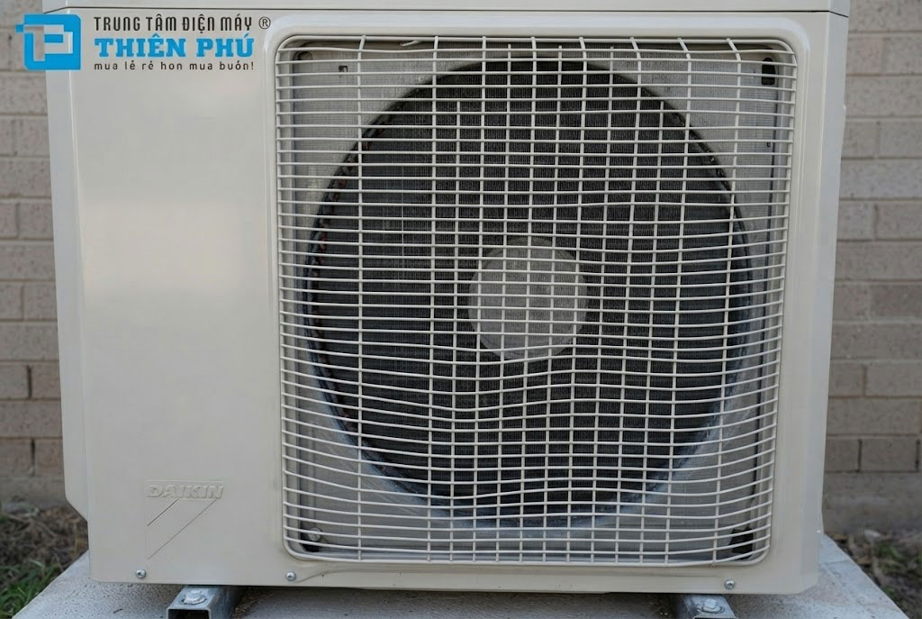 Bí mật thiết kế chống thằn lằn độc đáo trên dàn nóng của điều hòa Daikin