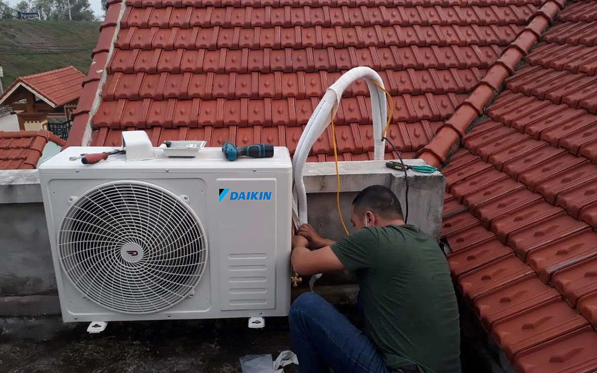 Những sai lầm khi lắp đặt cục nóng điều hòa âm trần Daikin 36000btu FCC100AV1V/RC100AGY1V
